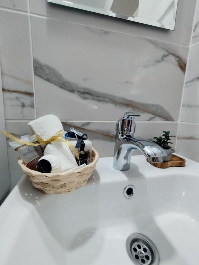 Sami Apartman Ni Dış mekan fotoğraf